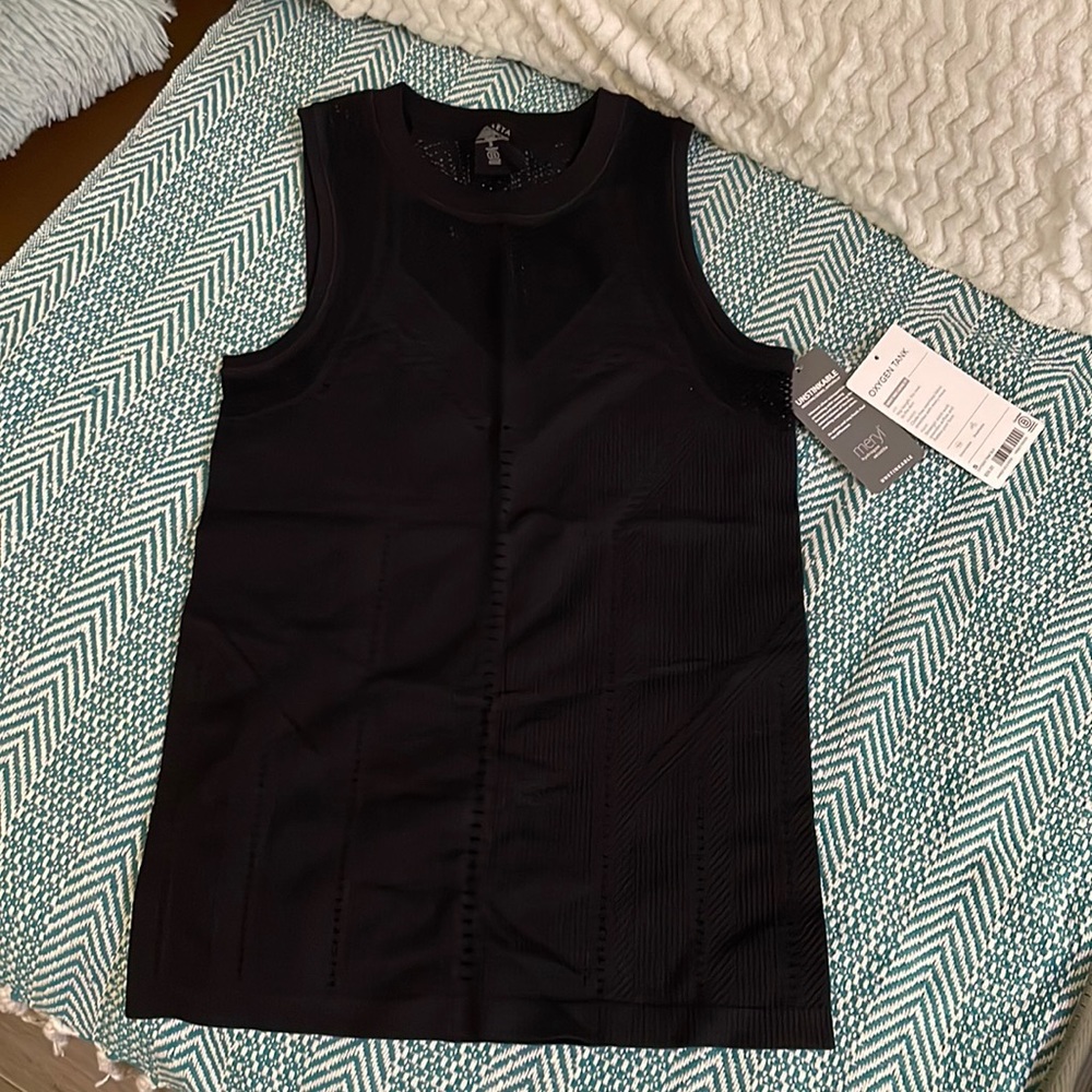 Athleta oxygen tank NWT